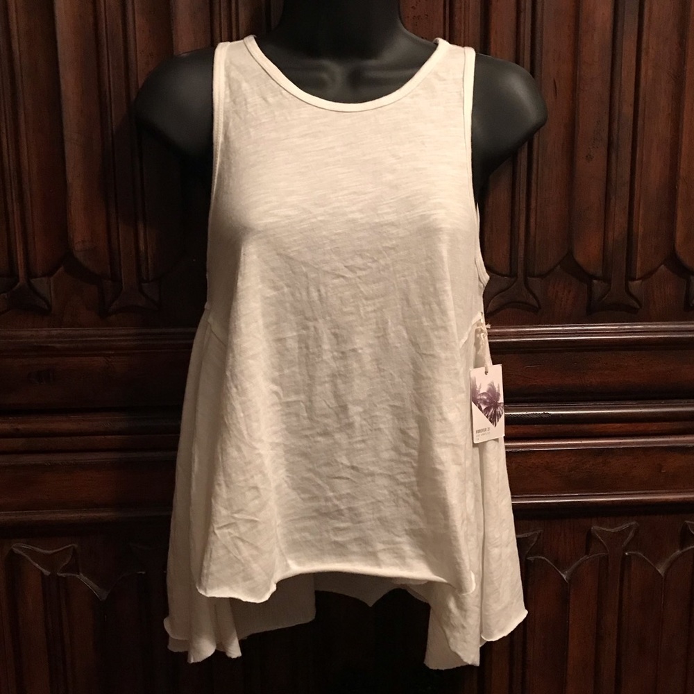 🌺 NWT FOREVER 21 FLOWY TANK TOP